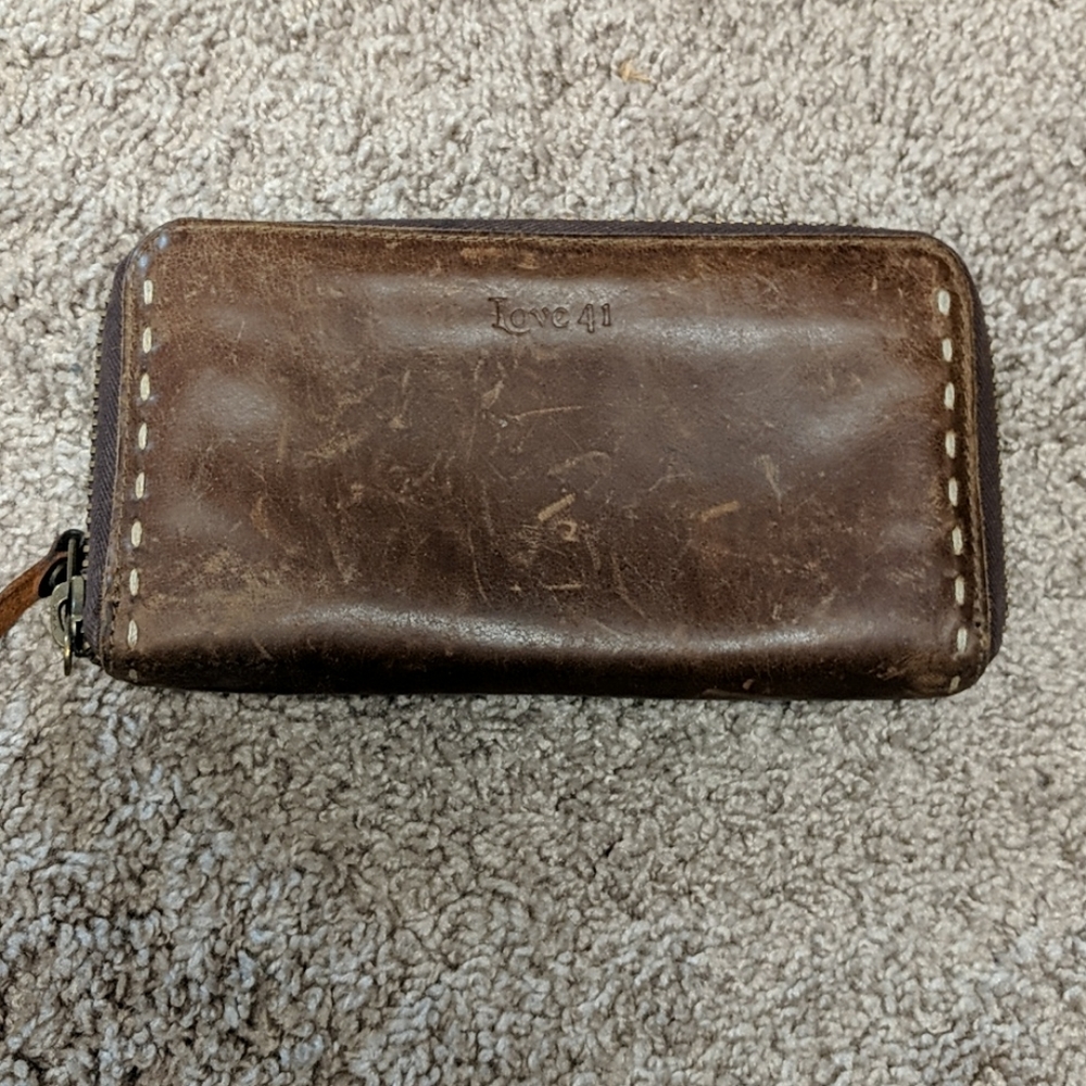 Love41 Continental wallet
